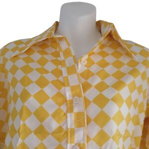 Laura Mae Top 70's Vintage Yellow & White Harlequin Print Wide Lapel Button Up